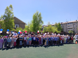 зарница зарница.